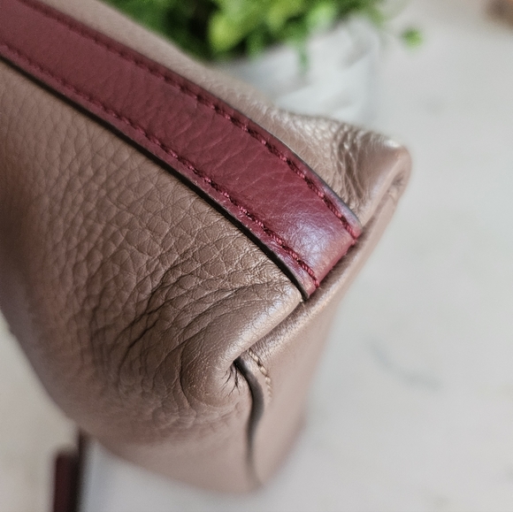 Kate Spade Crossbody Bag - Picture 9 of 11